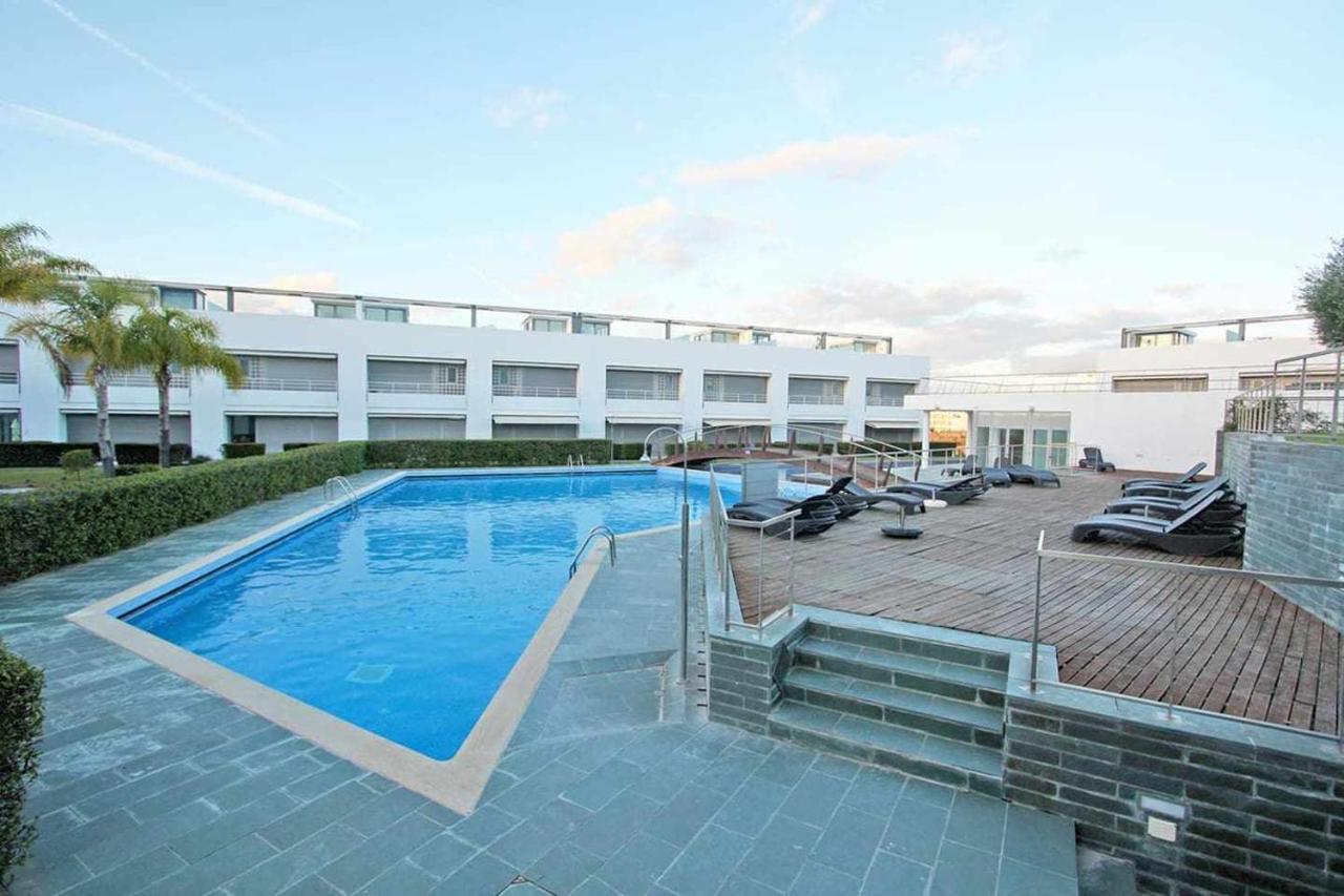 Believe In Dream Apart Contemporaneo Com Piscina 塔维拉 外观 照片
